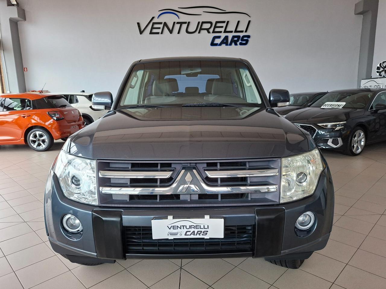 Mitsubishi Pajero 3.2 DI-D 16V 3p. Invite