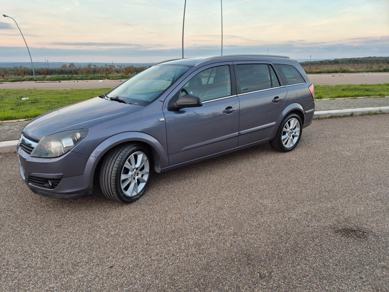 Opel Astra 1.9 16V CDTI 150CV anno 05