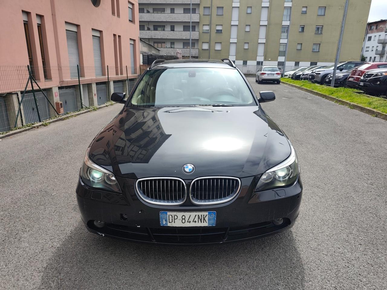 Bmw 530d cat Touring Attiva 216 cv