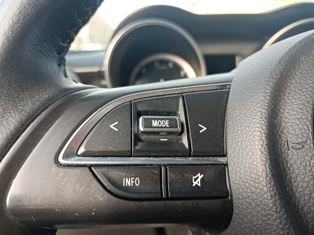 Suzuki Swift 1.2 Hybrid CVT Top