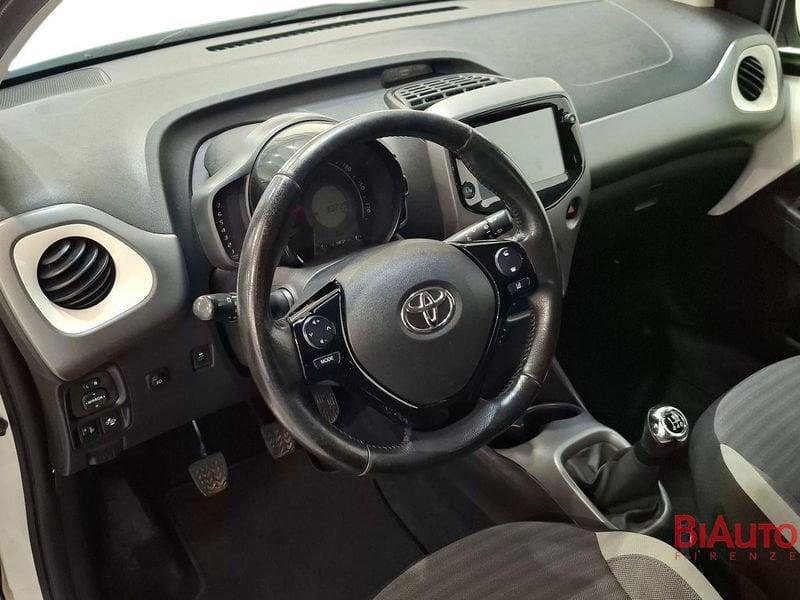 Toyota Aygo Aygo 5p 1.0 x-play 72cv