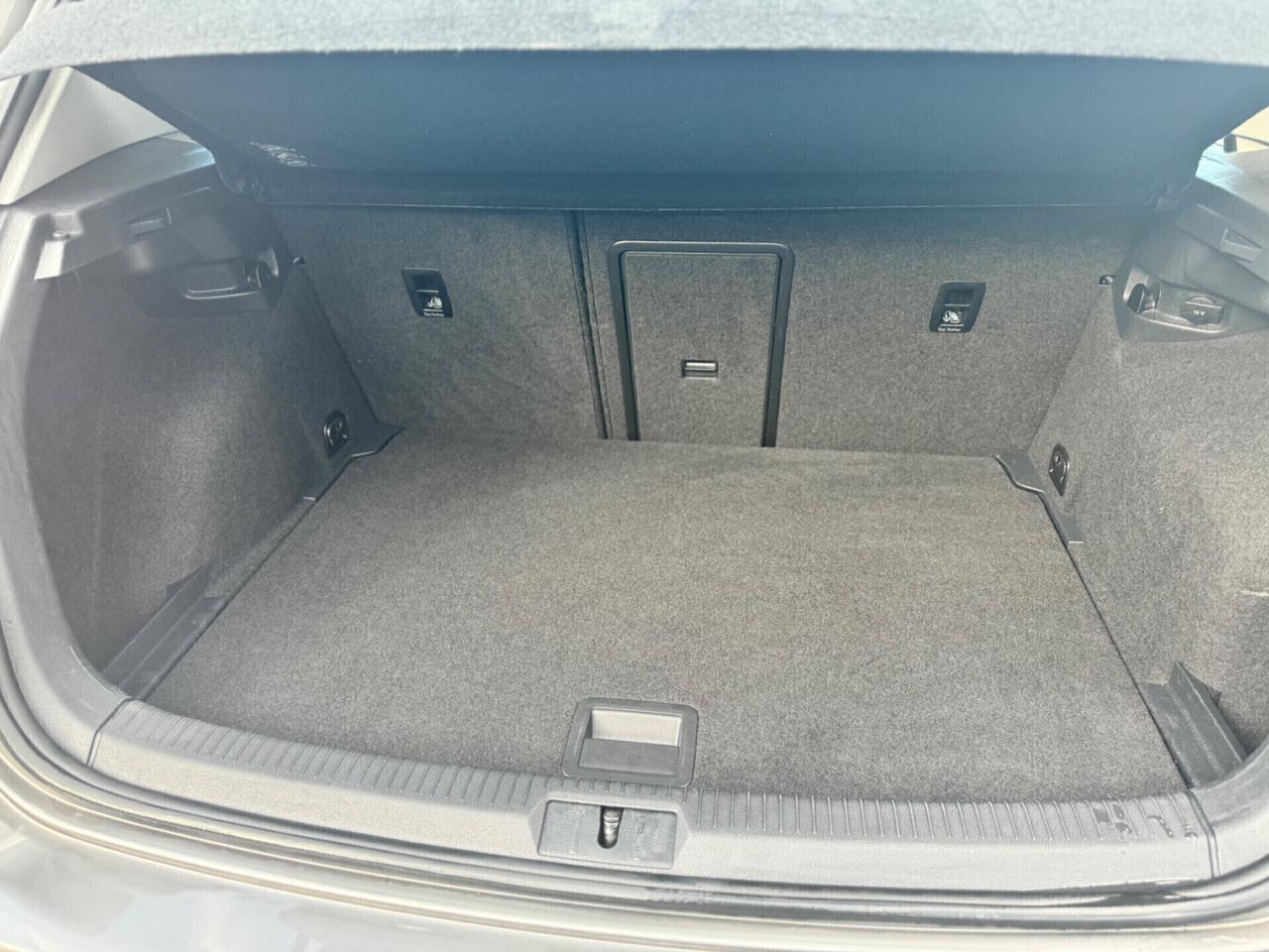 Volkswagen Golf 1.6 TDI 110 CV DSG 5p. Comfortline BlueMotion Tech.