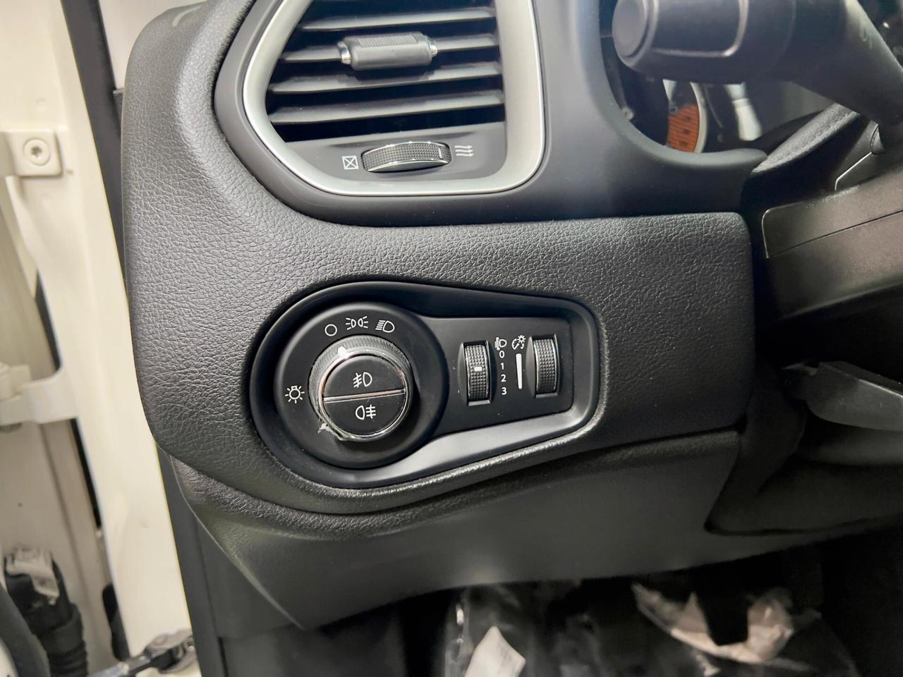 Jeep Renegade 1.6 Mjt 120 CV Longitude