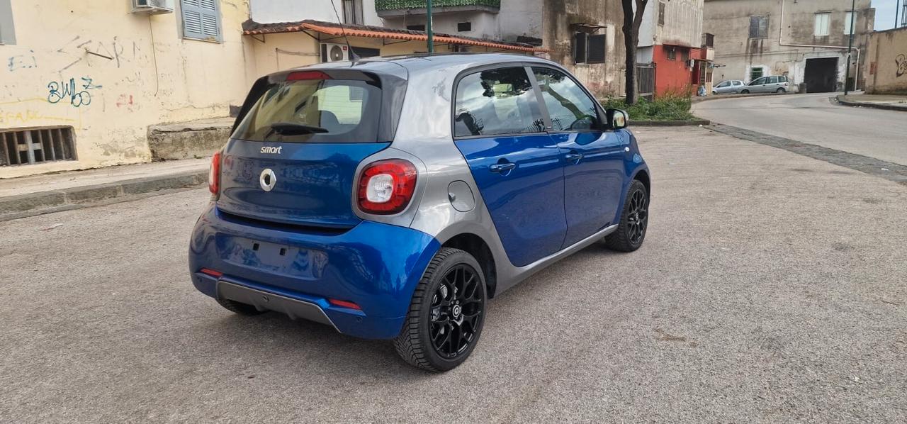 Smart ForFour 90 0.9 Turbo twinamic Brabus Style