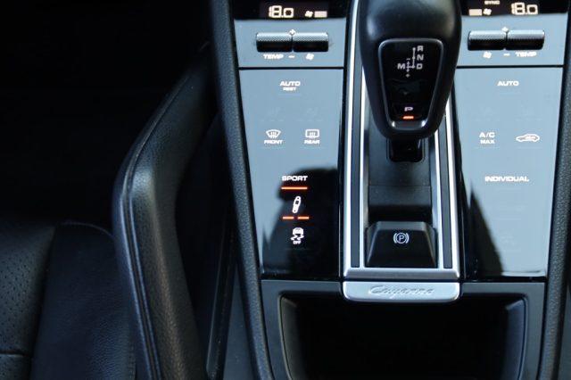 PORSCHE Cayenne 3.0 V6