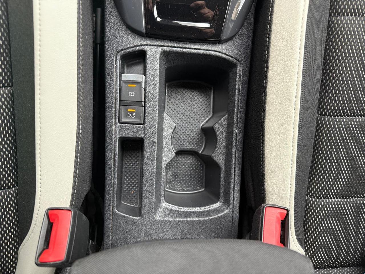 Volkswagen T-Roc 1.5 TSI STYLE 150 CV #5909