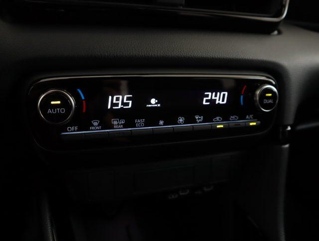 TOYOTA Yaris 1.5 Hybrid 5 porte Lounge *PROMO PARISI GROUP*