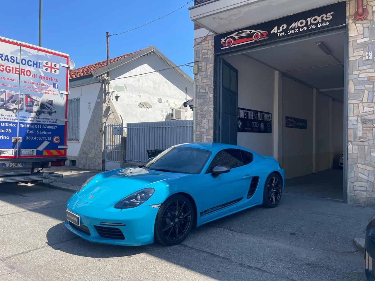 Porsche 718 Cayman T CV 300