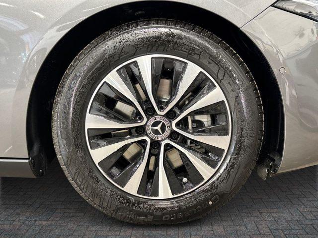 MERCEDES-BENZ A 180 d Automatic Advanced