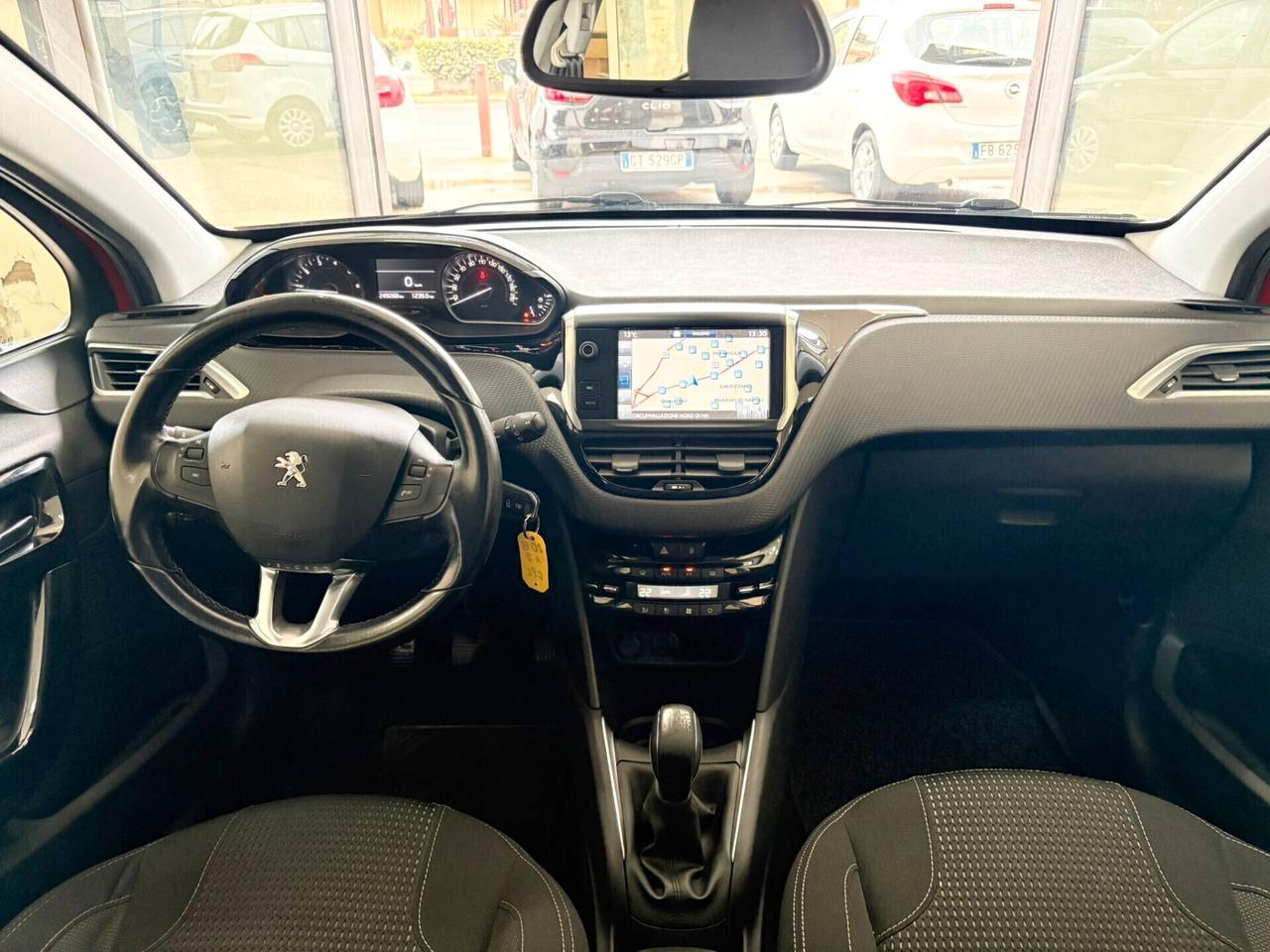 Peugeot 208 PureTech 82 5p. GPL Allure Strafull