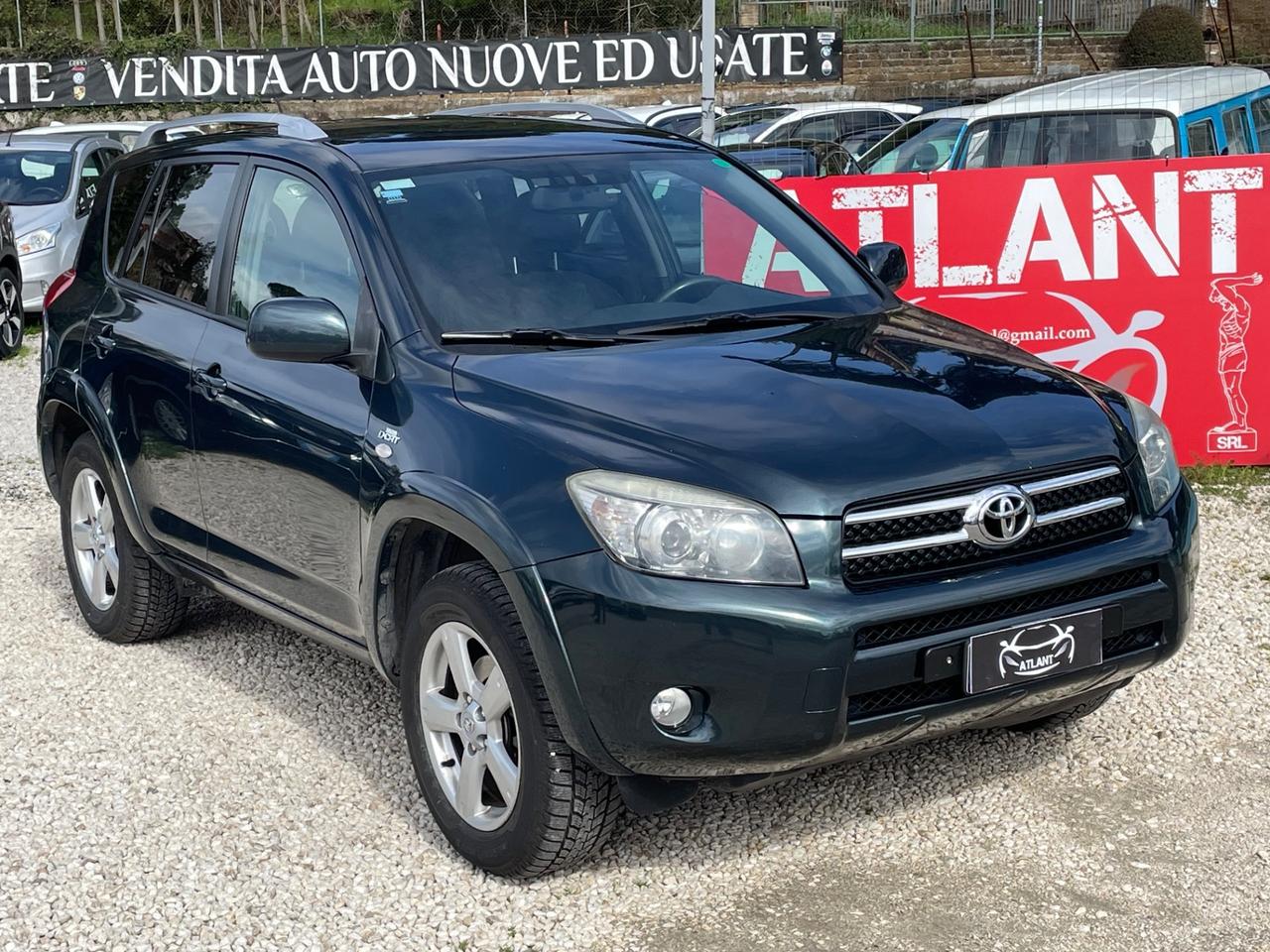 Toyota RAV 4 RAV4 2.2 D-4D 177 CV Luxury