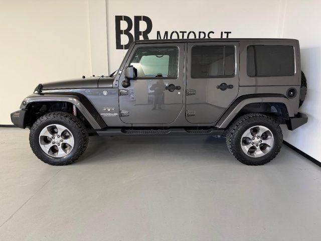 JEEP Wrangler Unlimited 2.8 CRD DPF Sahara Auto E6