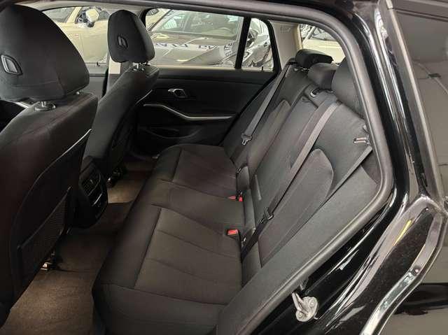 BMW 318 318i Touring Business Advantage auto