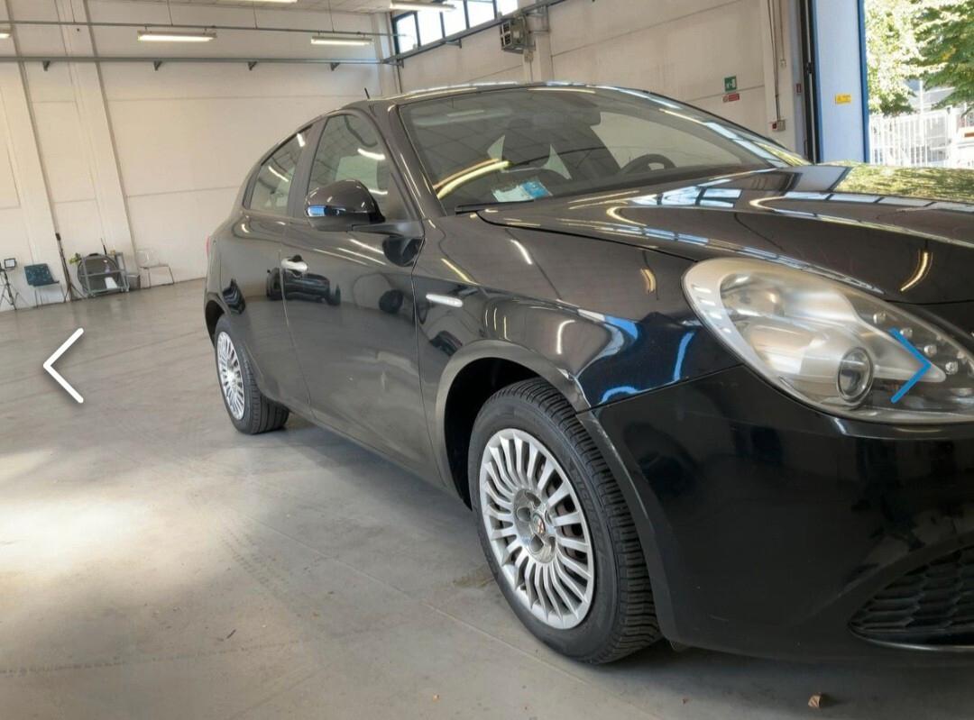 Alfa Romeo Giulietta 1.4 Turbo 105 CV