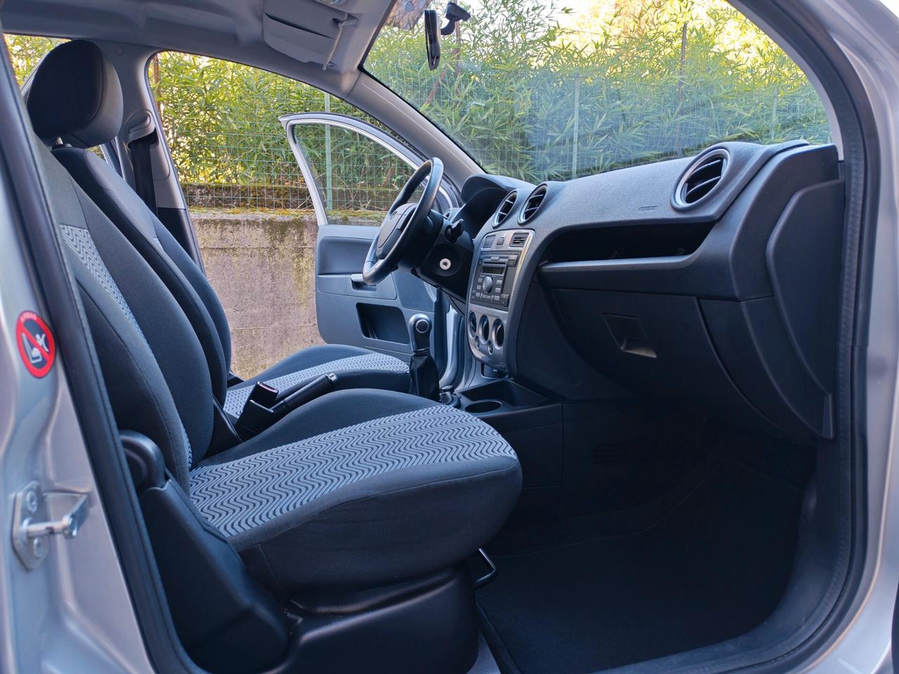 Ford Fusion 1.4 BENZINA 80cv / 87.000km