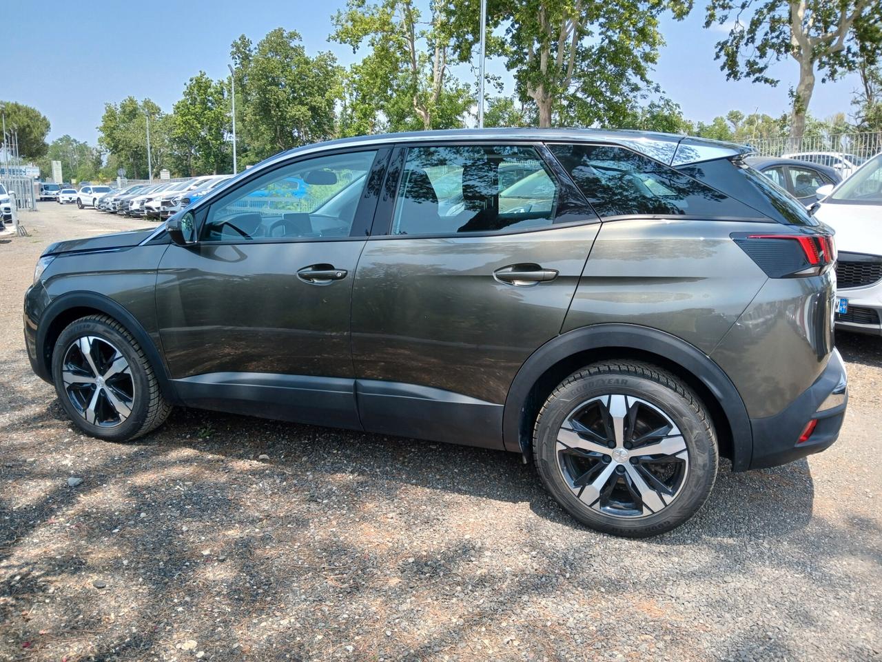 Peugeot 3008 BlueHDi 130 S&S EAT8 Business