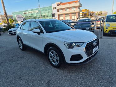Audi Q3 2.0 TDI 150 CV * CAMBIO AUTOM.