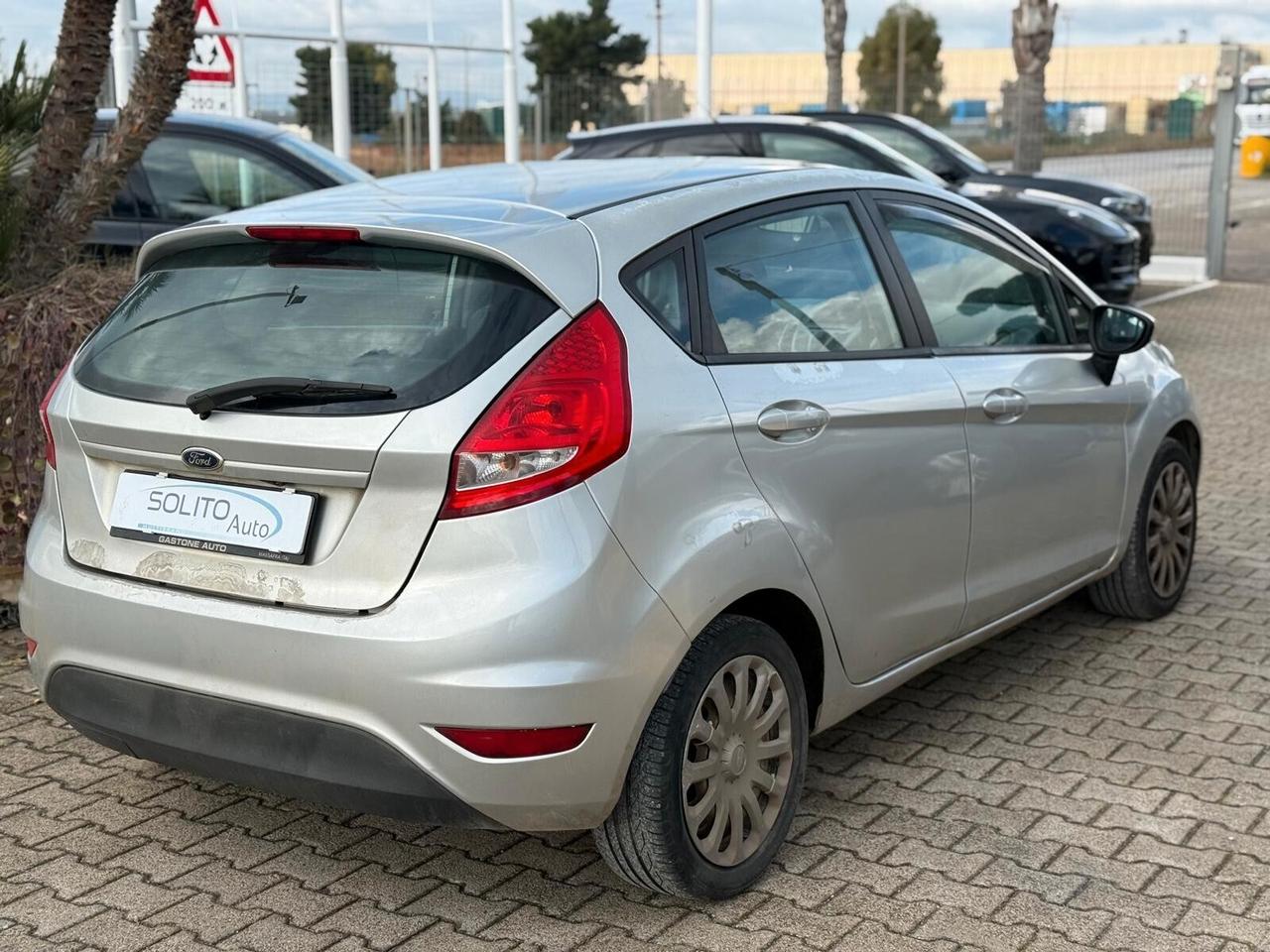 Ford Fiesta 1.2 82 CV BENZ/GPL Titanium *Ok Neopatentati