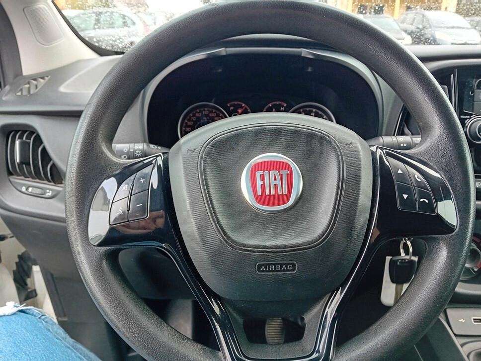 Fiat Doblo Doblò 1.4 Natural Power PL-TN Cargo Maxi Lounge
