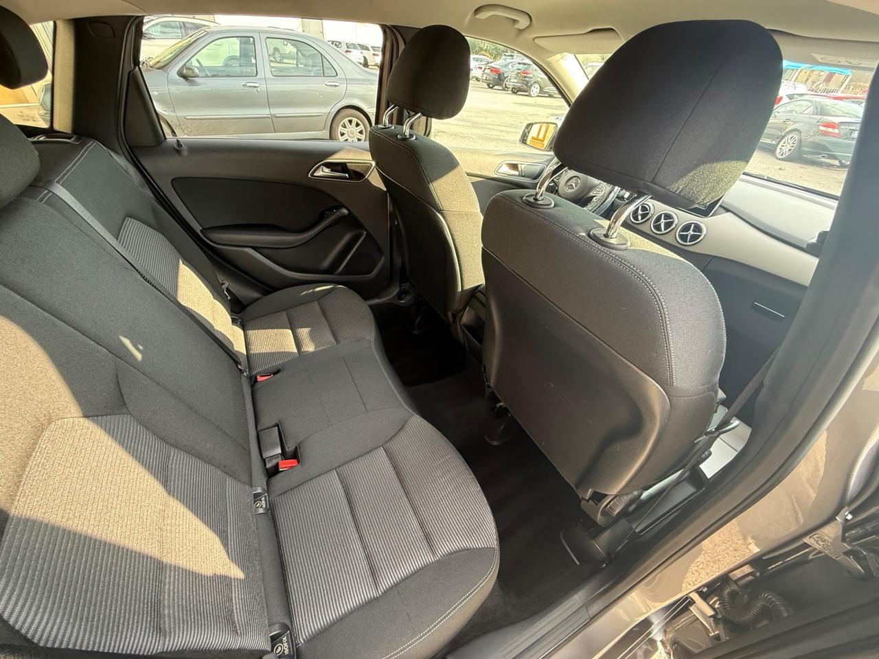 Mercedes-benz B 200 d Automatica