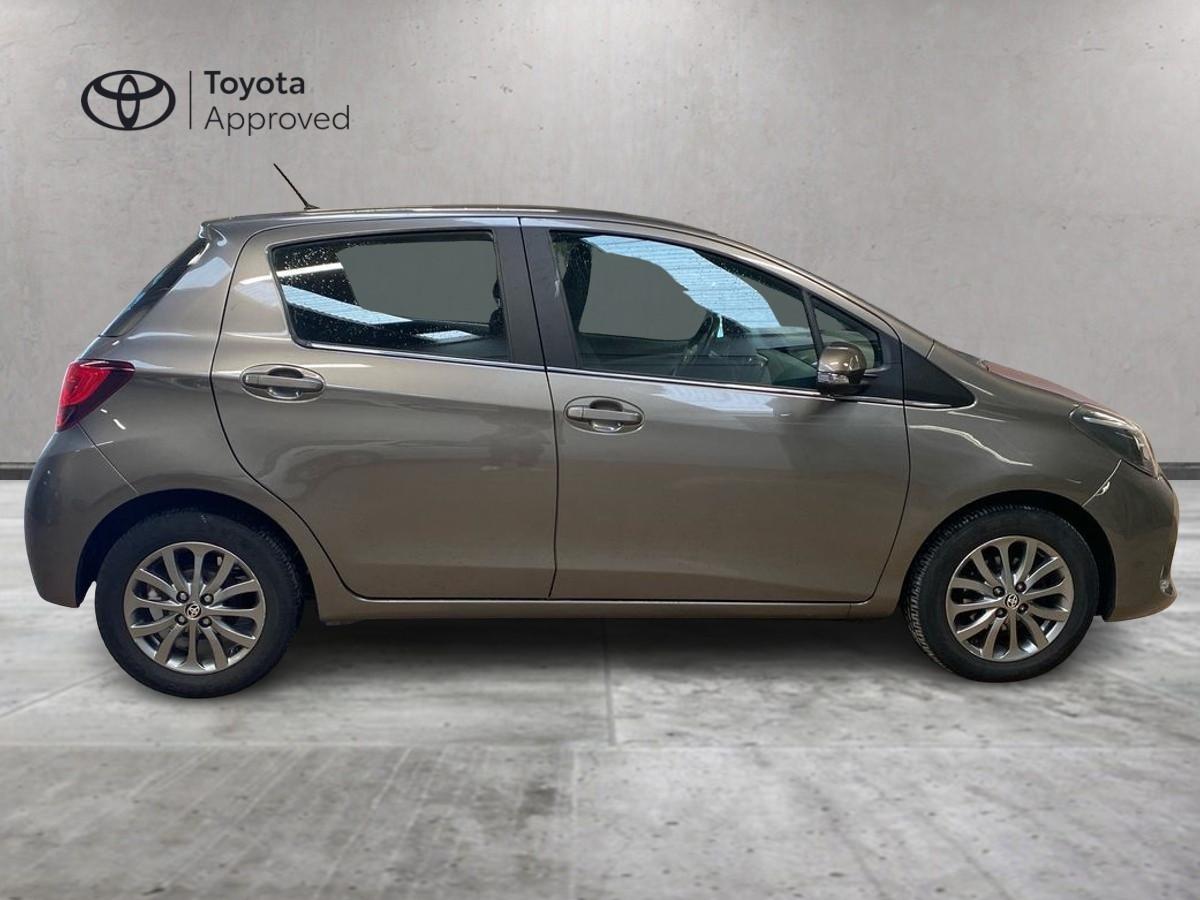 TOYOTA Yaris 3ª serie - Yaris 1.0 5 porte Active