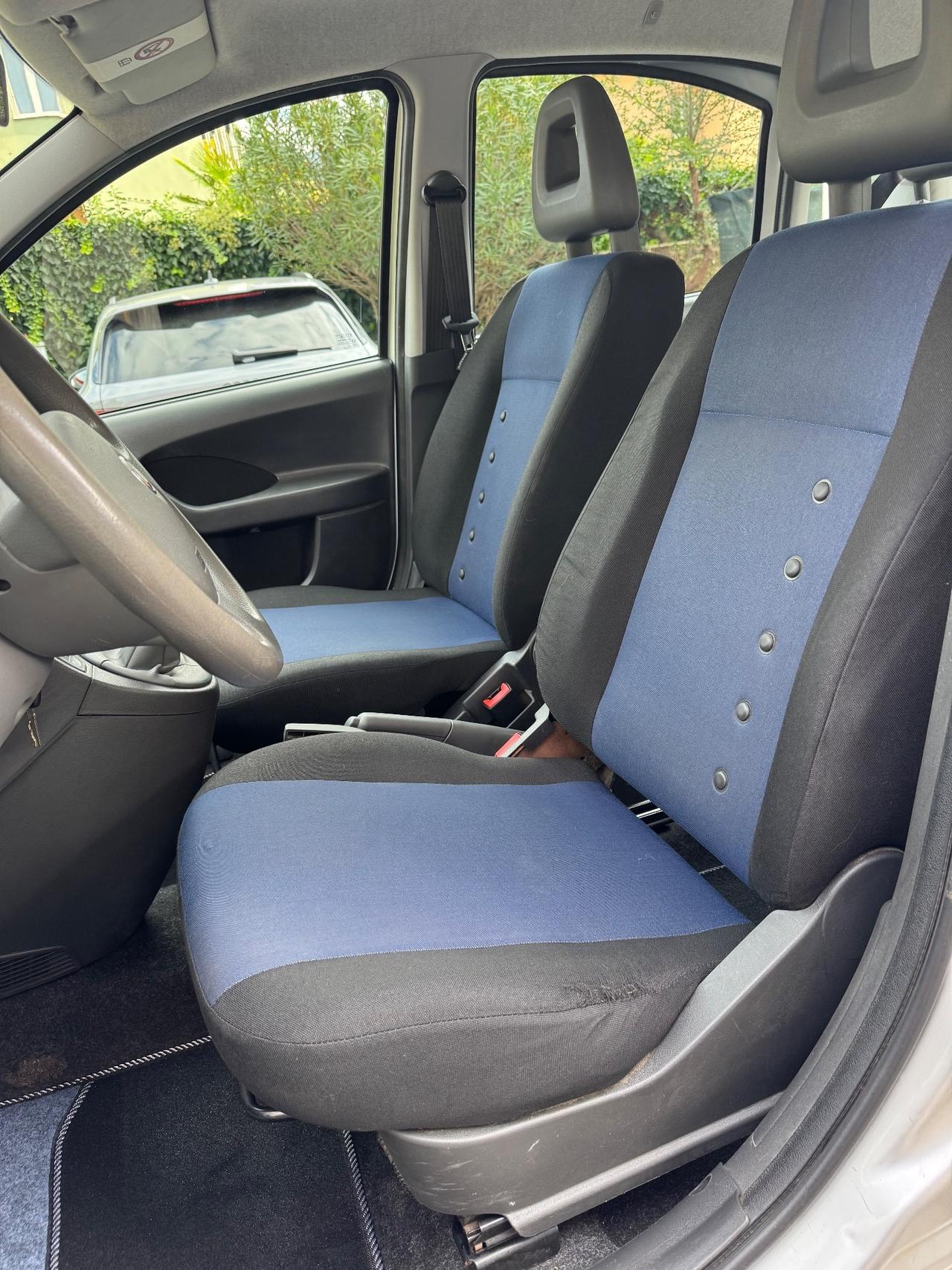 Fiat Panda 1.3 MJT 16V DPF 4x4 Climbing