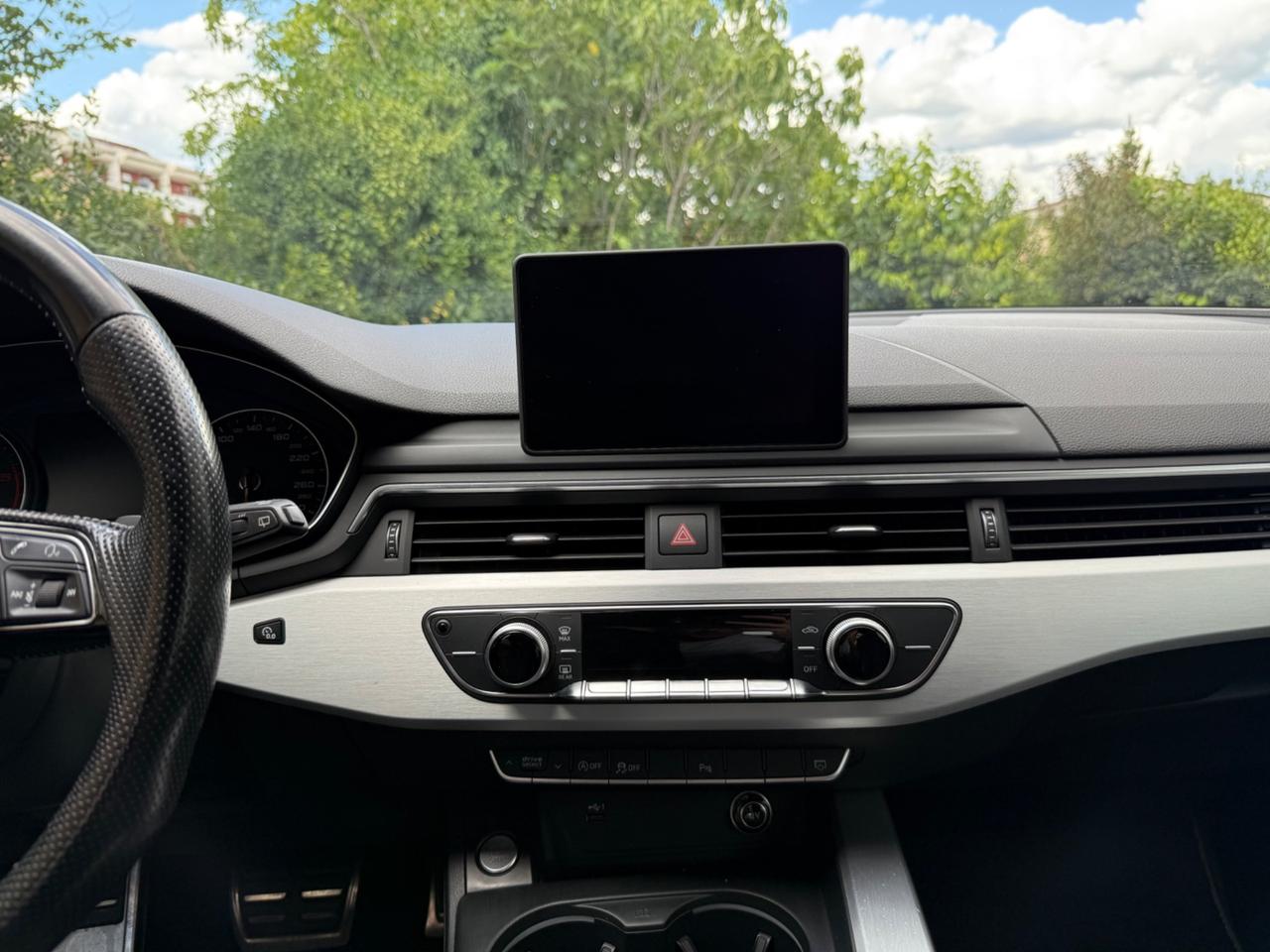 Audi A4 Avant 2.0 TDI S-tronic S-Line