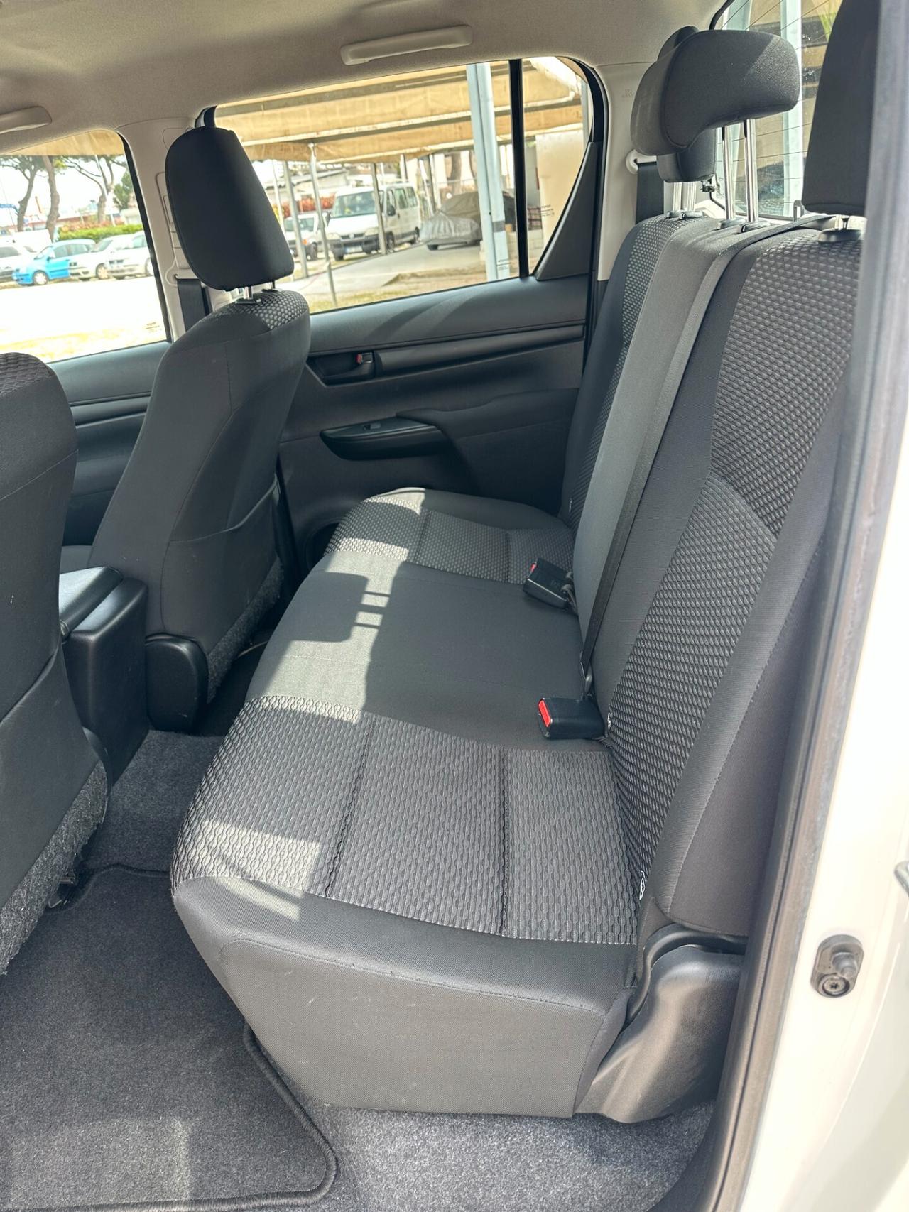 Toyota Hilux 2.4 D-4D 4WD