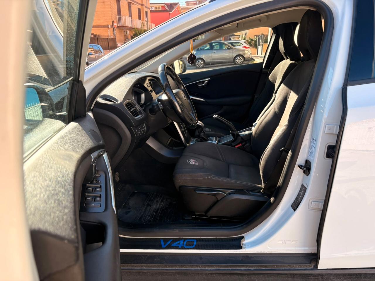 Volvo V40 Cross Country D2 1.6 Summum - SUPERPREZZO