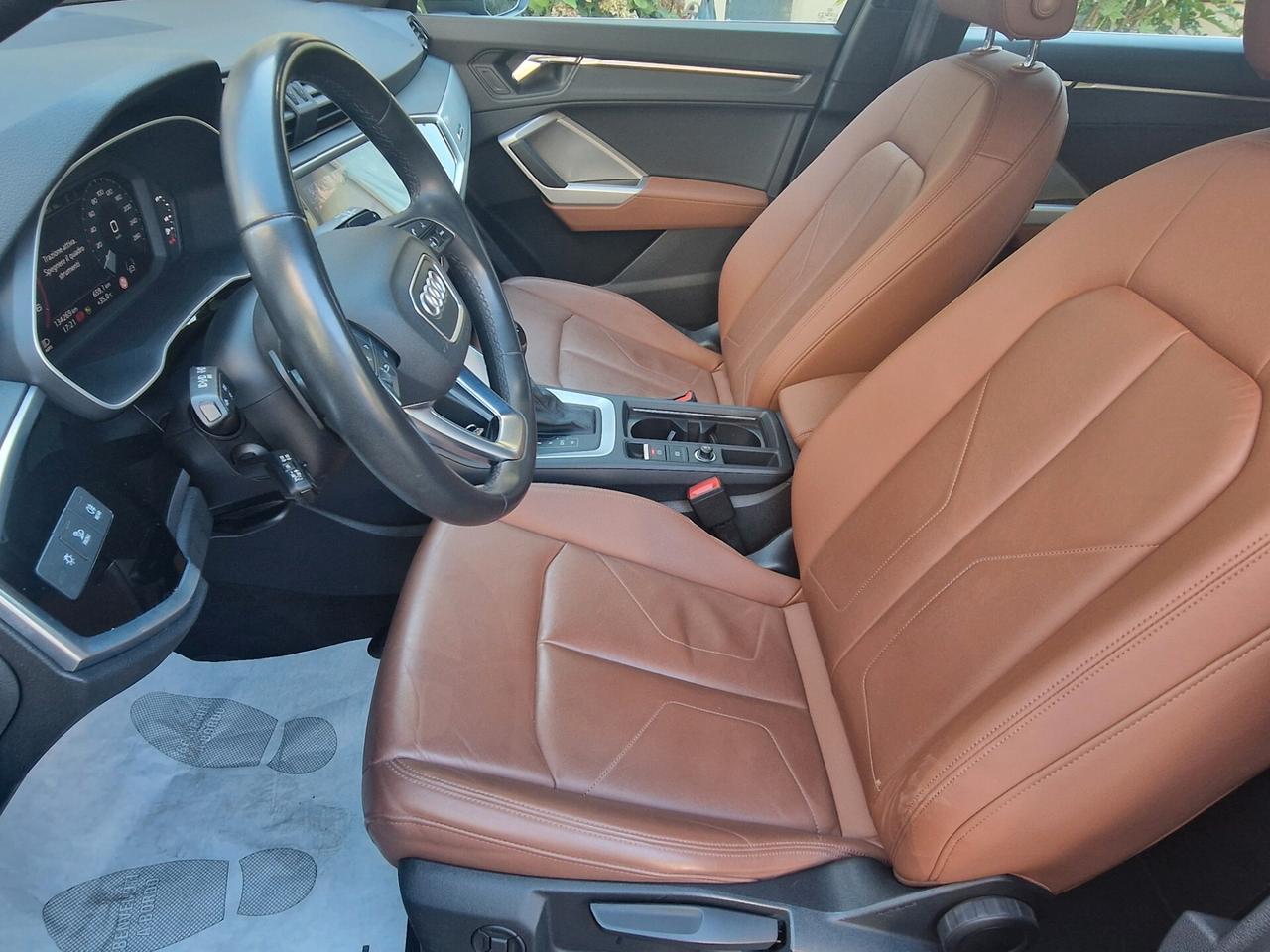 Audi Q3 Quattro 2.0 200CV Trazione integrale, AUTOMATICA, S-tronic