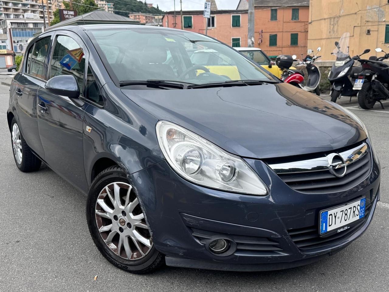 Opel Corsa 1.2 80CV 5 porte GPL - euro6 2009