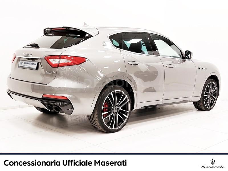 Maserati Levante 3.8 v8 trofeo 580cv auto Carbonio / Bowers&Wilkins