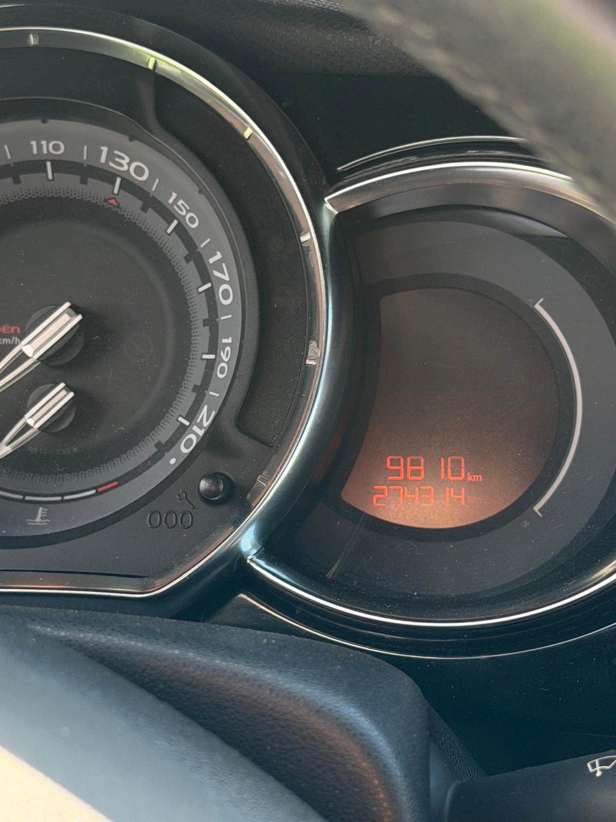 Citroen DS3 1.6 e-HDi 90 airdream Just Black