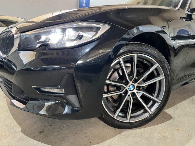 BMW 318 d Touring Business Adva."18 Sport/Navi/Led/Telec.