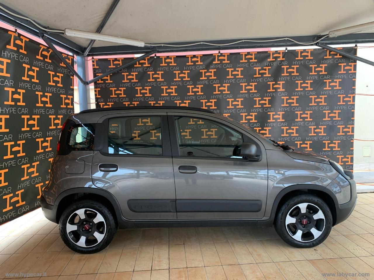 FIAT Panda 1.0 FireFly S&S Hybrid City Cross