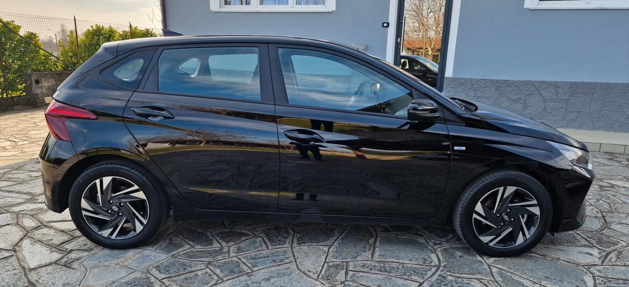 Hyundai i20 1.0 T-GDI 48V iMT ConnectLine 100cv - neopatentati