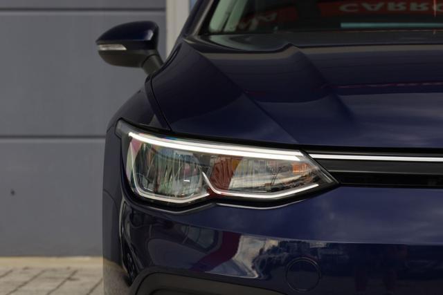 VOLKSWAGEN Golf 1.0 eTSI EVO DSG Life