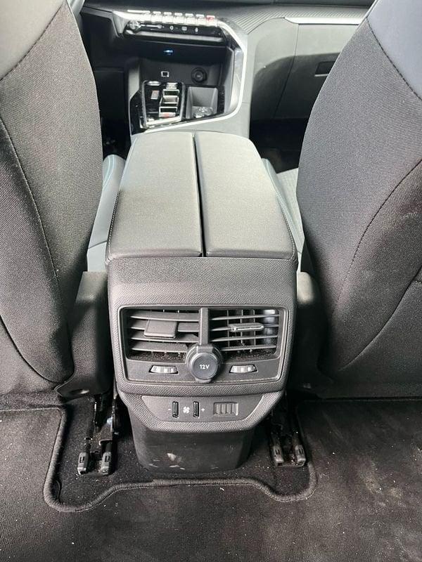 Peugeot 5008 Hybrid 136 e-DCS 6 Allure Pack