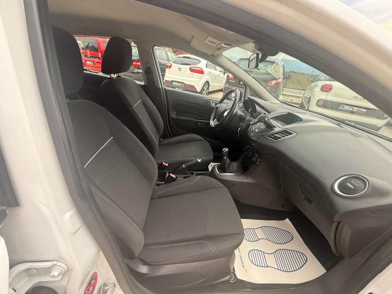 Ford Fiesta 1.5 TDCi 75CV 5 porte Business