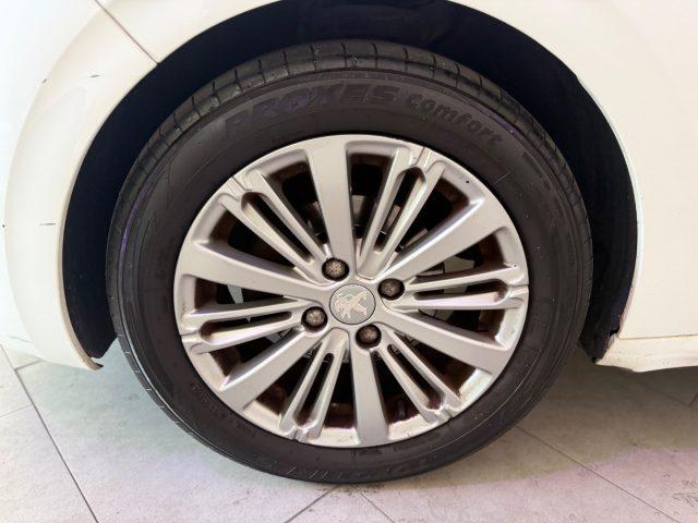 PEUGEOT 208 1° serie PureTech 82 5 porte Allure