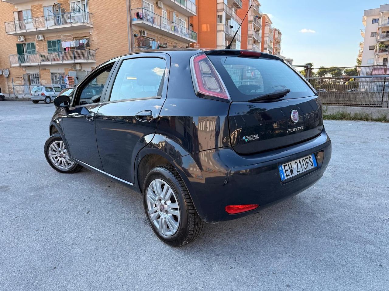 Fiat Punto 1.4 8V 3 porte Natural Power Street