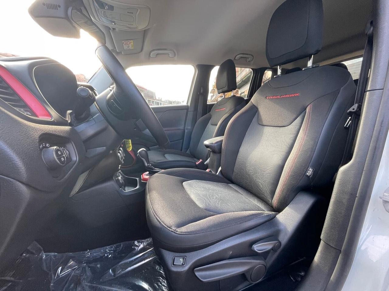 Jeep Renegade 2.0 Mjt 170CV 4WD Active Drive Low TRAILHAWK