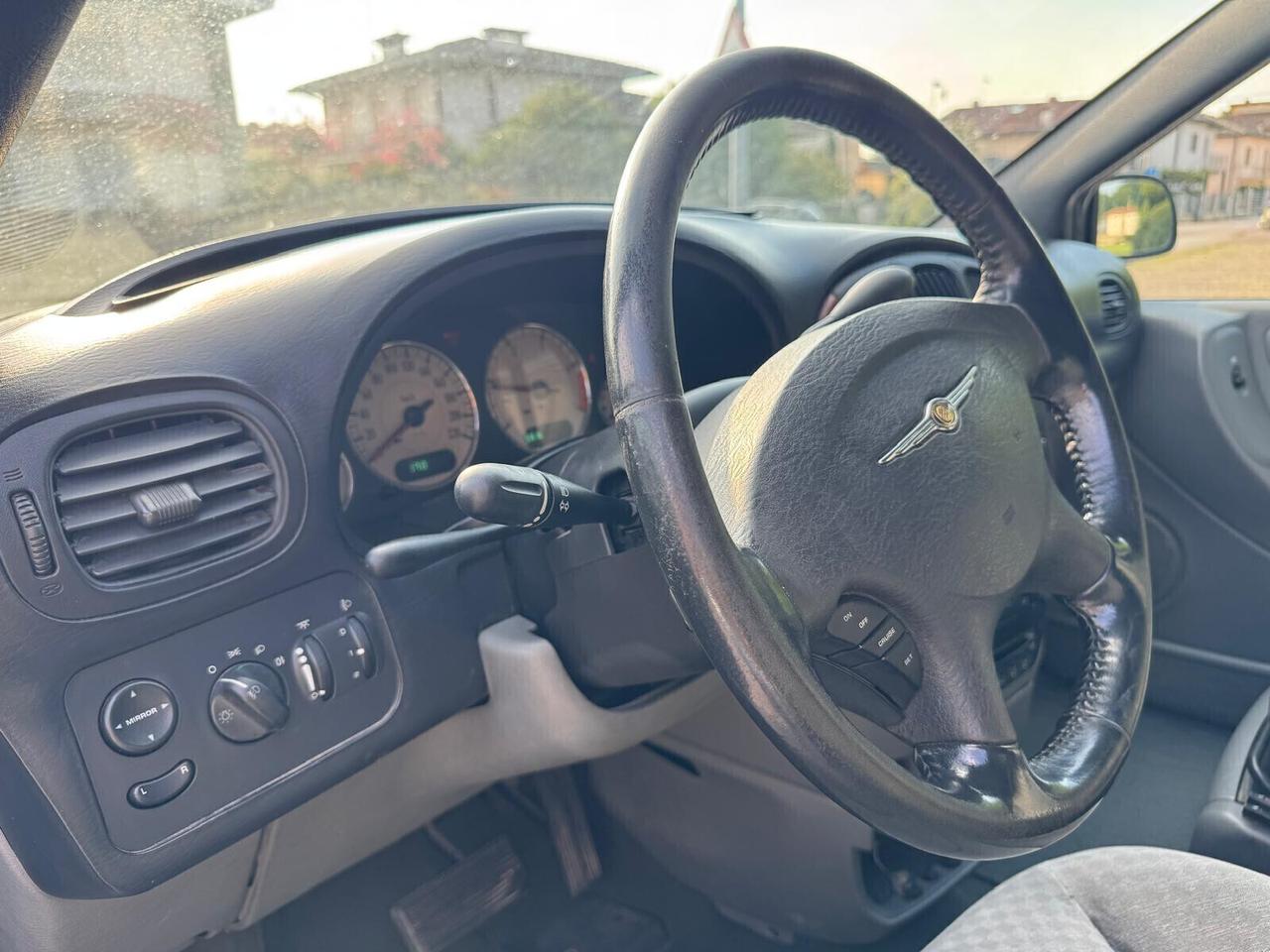 Chrysler Voyager 2.8 CRD cat LX Leather Auto