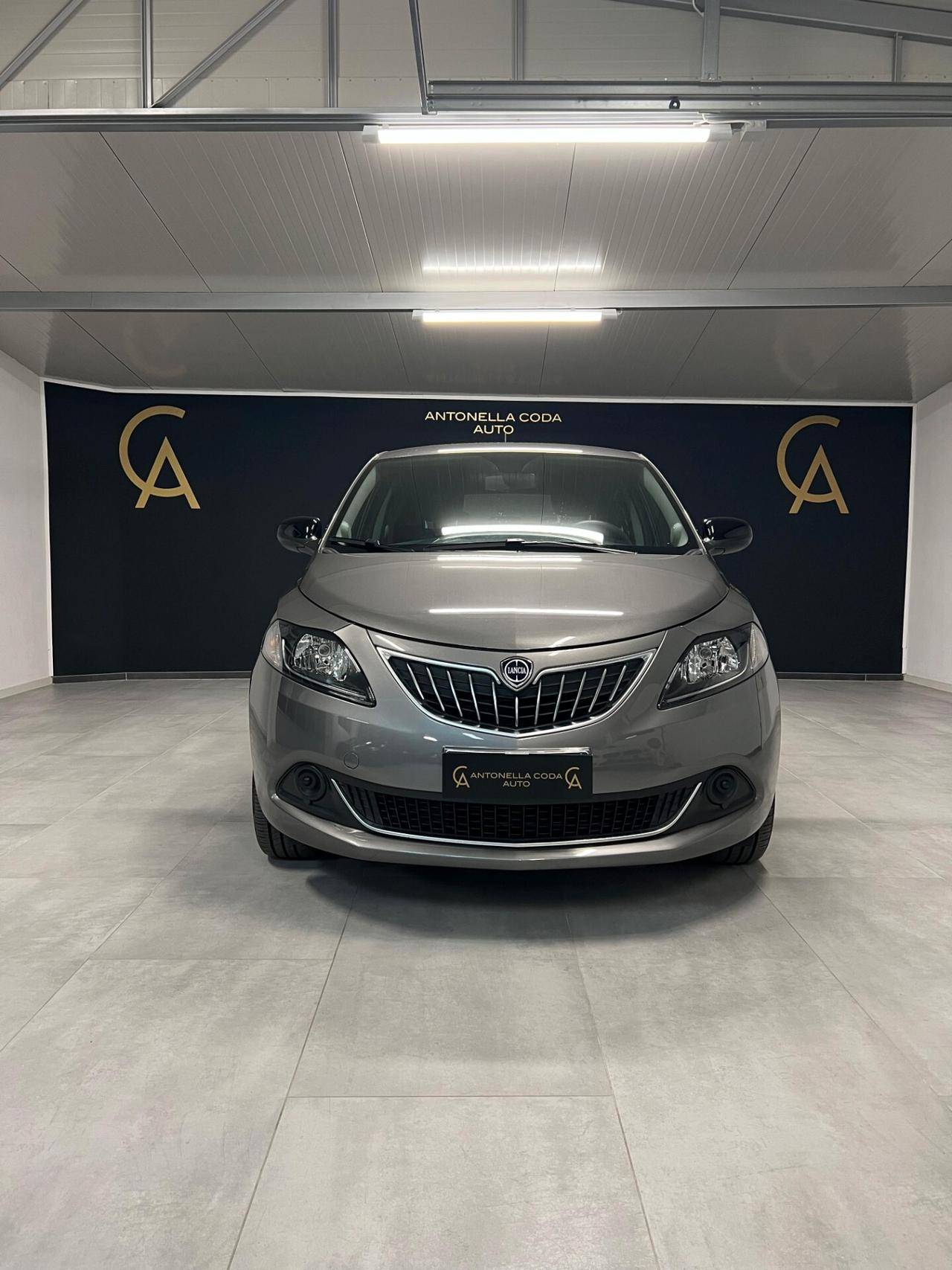 Lancia Ypsilon 1.0 FireFly 5 porte S&S Hybrid Ecochic A. Ferretti