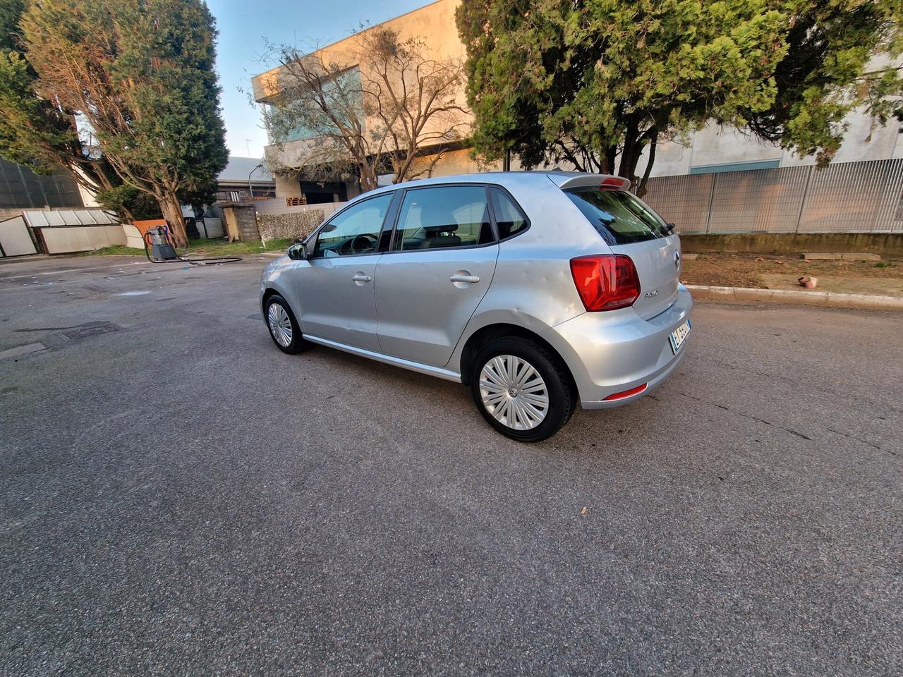 Volkswagen Polo 1.0 MPI 75 CV 5p. Fresh