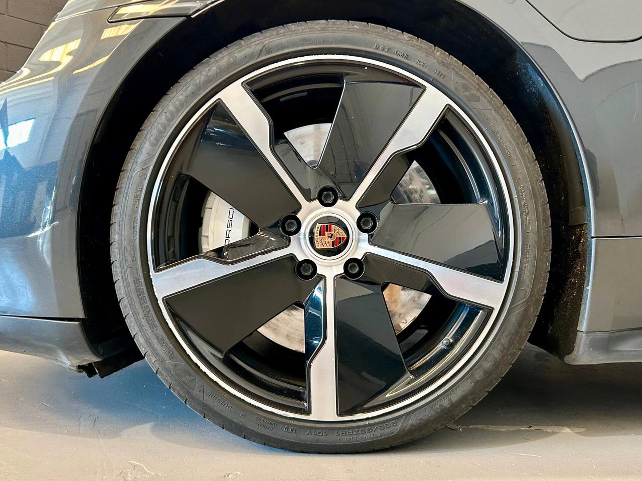 Porsche Taycan 4S *PREZZO PROMO*