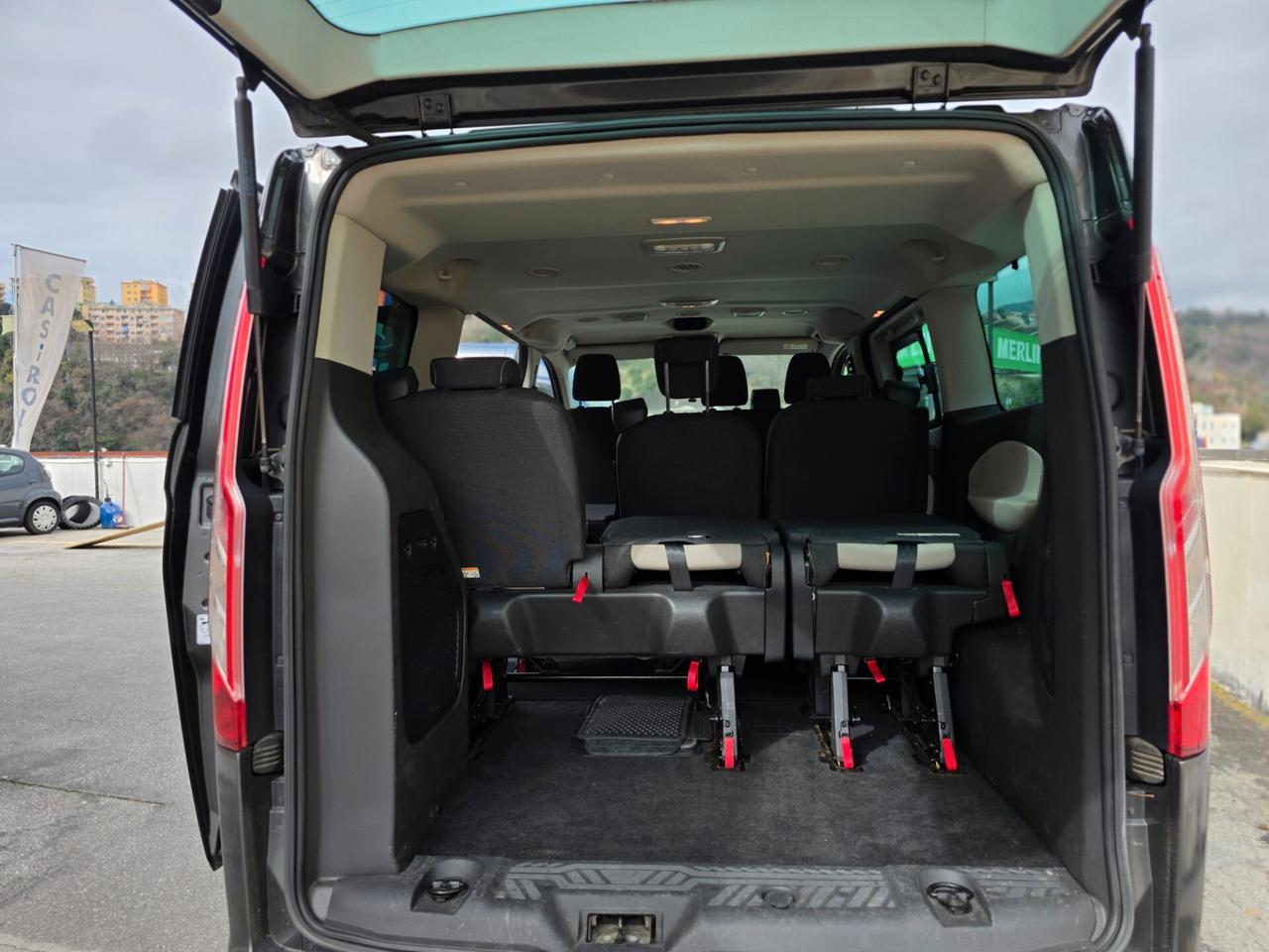 Ford Tourneo Custom 310 2.0 TDCi 130CV PC Titanium