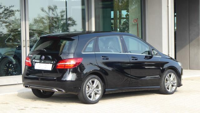 MERCEDES-BENZ B 200 d Automatic Sport