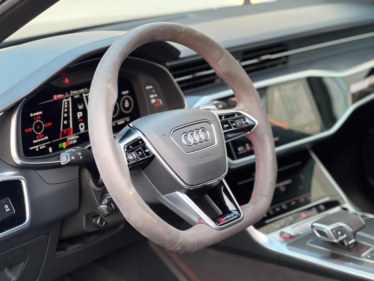 Audi RS6 RS 6 Avant 4.0 TFSI V8 quattro tiptronic Performance