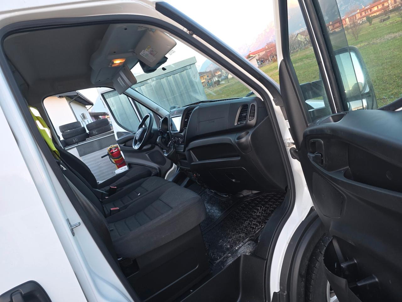 Iveco Daily 35-140 full automatico ancora garanzia casa